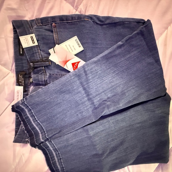 Judy Blue high waist pull on capris - Picture 3 of 5